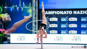 b c ginnica 3 roma del greco martina   cerchio sfe01739 copia simone ferraro ph copia